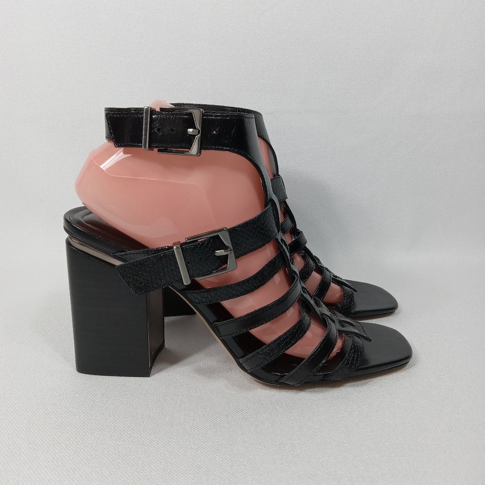 VINCE CAMUTO Hicheny Black Leather Sandals Womens Size 10 M